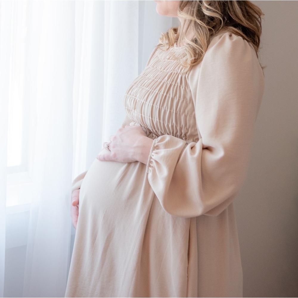 Pink Blush Maternity/Non Maternity Size Small Midi Dress like NEW